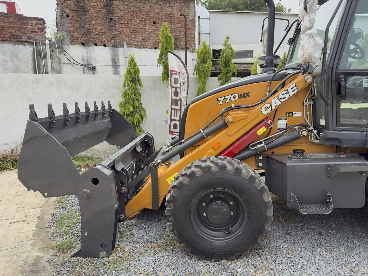 CASE 770NX MAGNUM - Backhoe loader: picture 3 CASE 770NX MAGNUM - Backhoe loader: picture 3