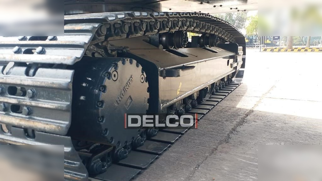 New Crawler excavator HYUNDAI ROBEX 210 LC-9: picture 16 New Crawler excavator HYUNDAI ROBEX 210 LC-9: picture 16