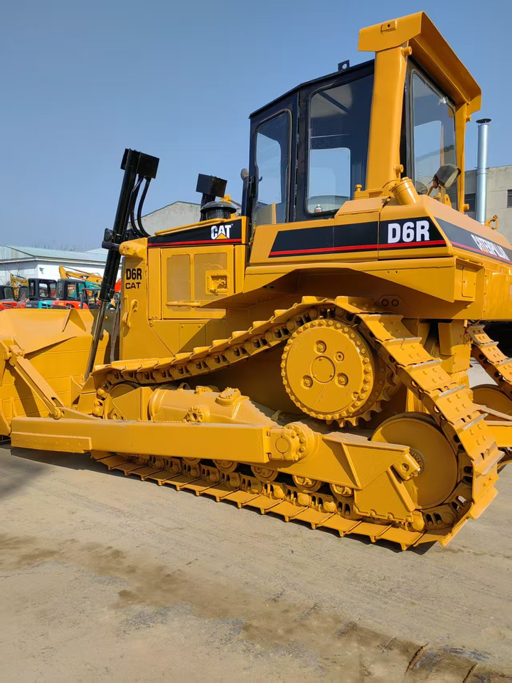 CAT D6R - Bulldozer: picture 3 CAT D6R - Bulldozer: picture 3