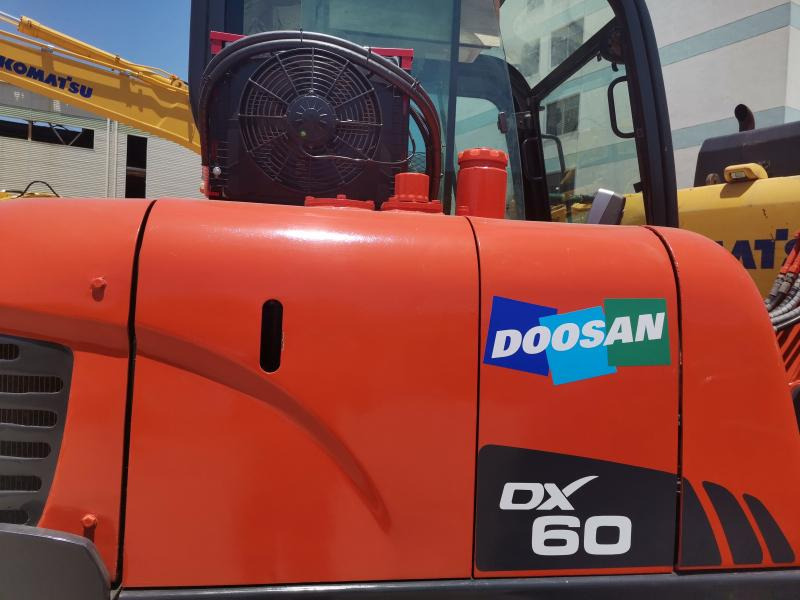 Doosan dx60 - Crawler excavator: picture 3 Doosan dx60 - Crawler excavator: picture 3