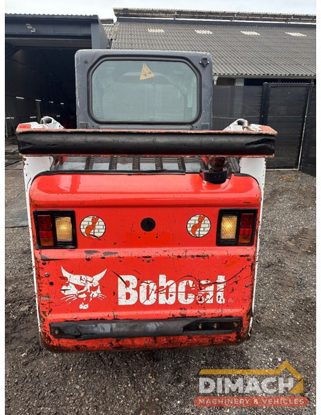 Bobcat S130 - Skid steer loader: picture 4 Bobcat S130 - Skid steer loader: picture 4