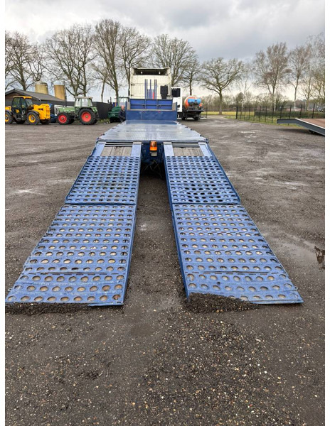 Broshuis Lowloader tieflader 3 assen leaf spring, laadklep - Low loader semi-trailer: picture 3 Broshuis Lowloader tieflader 3 assen leaf spring, laadklep - Low loader semi-trailer: picture 3