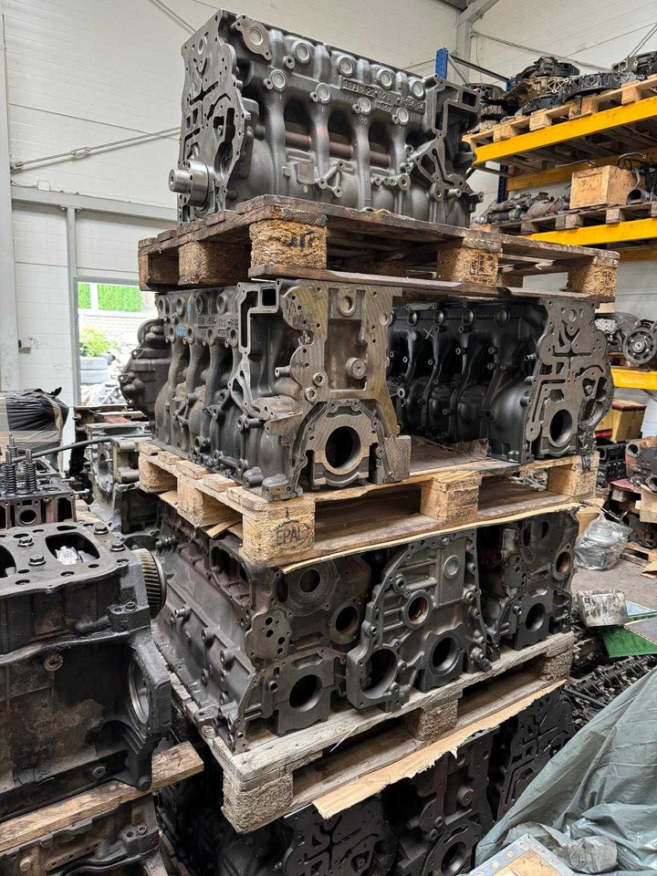 Blok Mercedes om 935 936 MTU Deutz - Cylinder block for Truck: picture 1 Blok Mercedes om 935 936 MTU Deutz - Cylinder block for Truck: picture 1