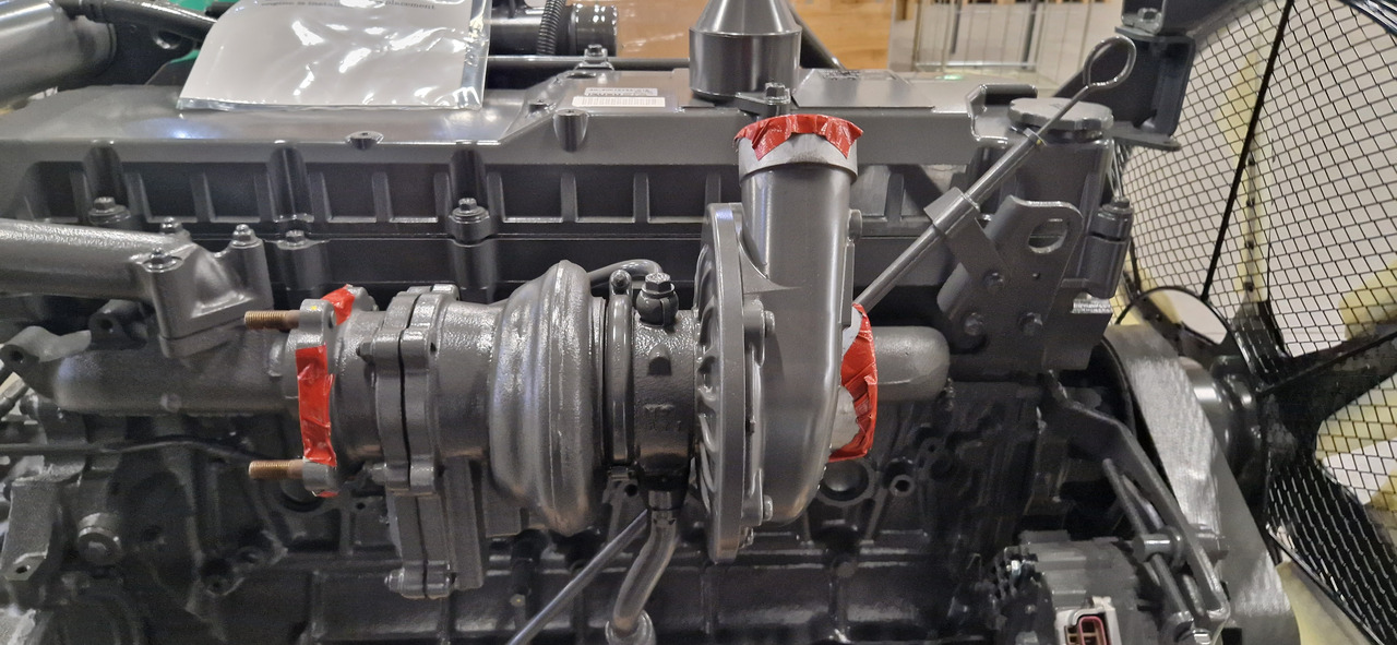 ISUZU 6HK1XYSA-01 - Engine for Excavator: picture 5 ISUZU 6HK1XYSA-01 - Engine for Excavator: picture 5