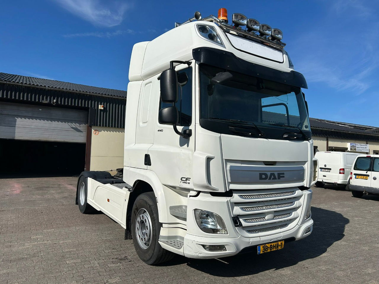 DAF CF 440 436pk / APK / Euro 6 / bj. 2016 - Tractor unit: picture 2 DAF CF 440 436pk / APK / Euro 6 / bj. 2016 - Tractor unit: picture 2