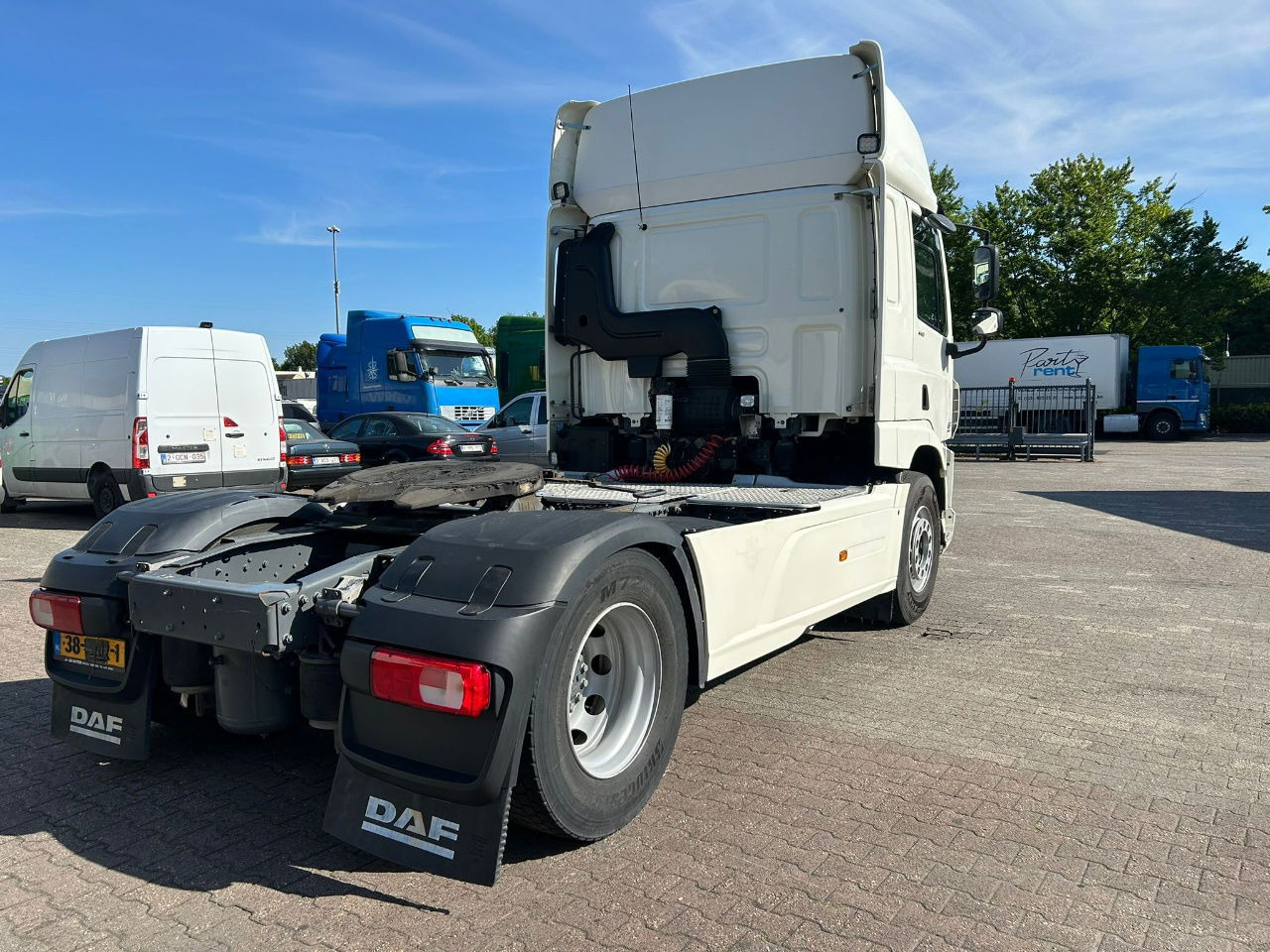 DAF CF 440 436pk / APK / Euro 6 / bj. 2016 - Tractor unit: picture 4 DAF CF 440 436pk / APK / Euro 6 / bj. 2016 - Tractor unit: picture 4