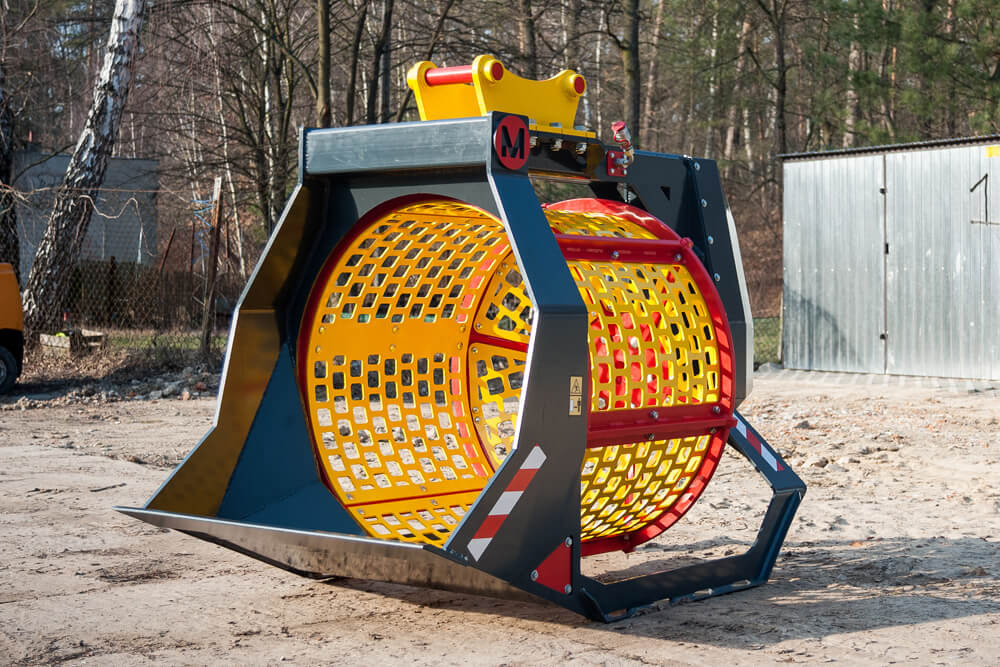 Moderntech Rotary drum screen / Siebtrommel / Tamis rotatif / Przesiewacz bębnowy PSB-250 - Screener: picture 1 Moderntech Rotary drum screen / Siebtrommel / Tamis rotatif / Przesiewacz bębnowy PSB-250 - Screener: picture 1