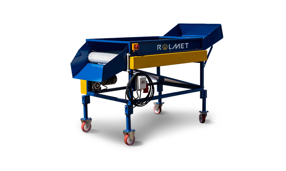 ROLMET Bürstenmaschine / Potato brush cleaner / Nettoyeuse à brosse / Pulitore a spazzole / Очиститель / Czyszczarka szczotkowa - Potato equipment: picture 1 ROLMET Bürstenmaschine / Potato brush cleaner / Nettoyeuse à brosse / Pulitore a spazzole / Очиститель / Czyszczarka szczotkowa - Potato equipment: picture 1