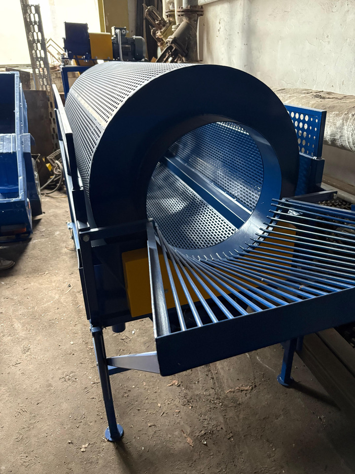 Rolmet Trommelwaschmaschine / Vegetables washing / Machine Laveuse de légume / Lavatrice agroalimentare / Lavadora de verduras / Барабанная мойка / Płuczka bębnowa PB-1 - Post-harvest equipment: picture 3 Rolmet Trommelwaschmaschine / Vegetables washing / Machine Laveuse de légume / Lavatrice agroalimentare / Lavadora de verduras / Барабанная мойка / Płuczka bębnowa PB-1 - Post-harvest equipment: picture 3