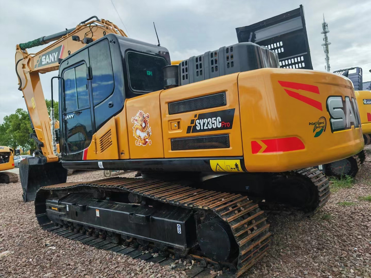 SANY SY235C - Crawler excavator: picture 3 SANY SY235C - Crawler excavator: picture 3