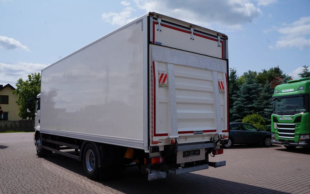 MAN TGM 18.250 / 18.290 EURO 6 KONTENER 19 PALET ŁAD. 9800 KG WINDA - Box truck: picture 3 MAN TGM 18.250 / 18.290 EURO 6 KONTENER 19 PALET ŁAD. 9800 KG WINDA - Box truck: picture 3