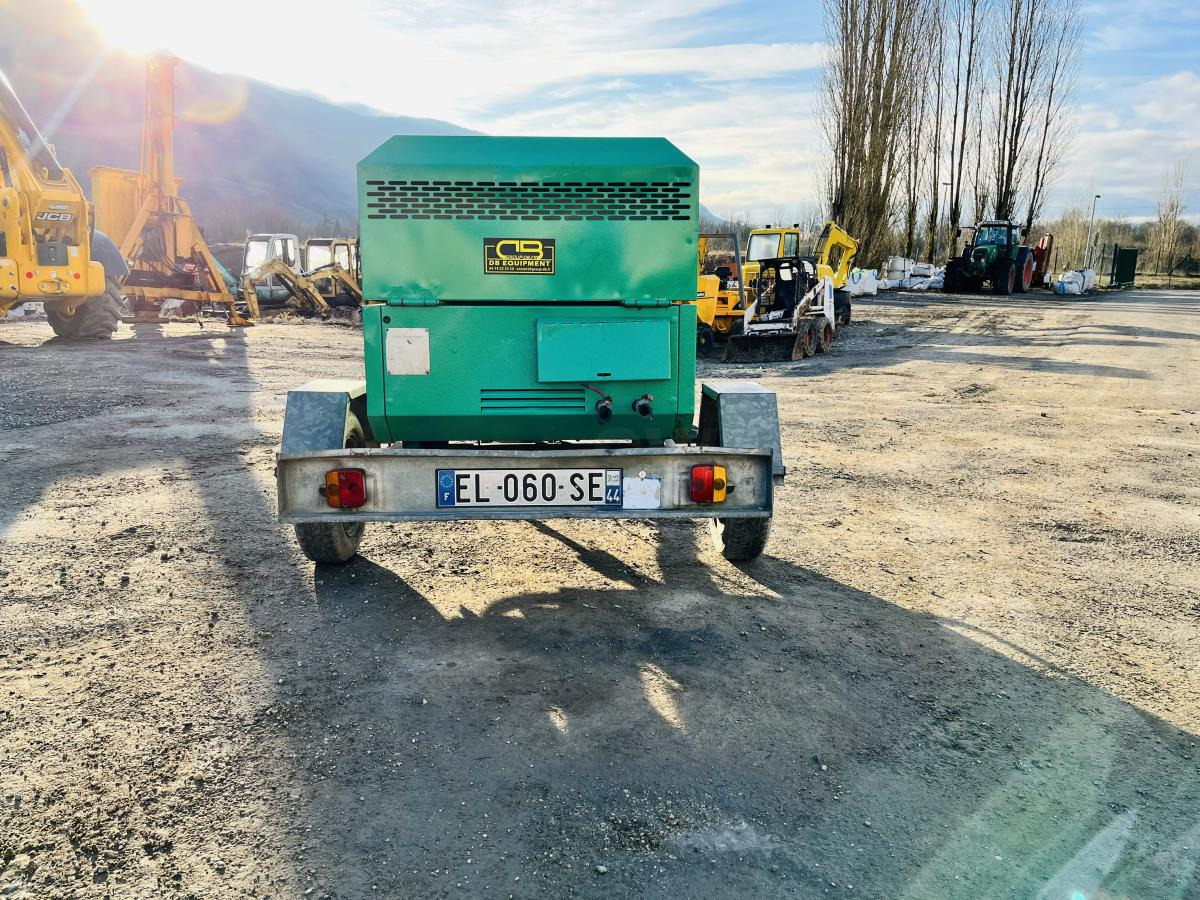INGERSOLL-RAND Compresseur d'air sur roues P70WP - Air compressor: picture 4 INGERSOLL-RAND Compresseur d'air sur roues P70WP - Air compressor: picture 4
