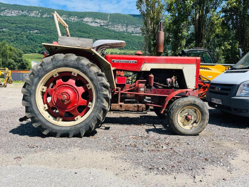 MAC CORMICK Tracteur agricole Rouge 634 - Farm tractor: picture 2 MAC CORMICK Tracteur agricole Rouge 634 - Farm tractor: picture 2