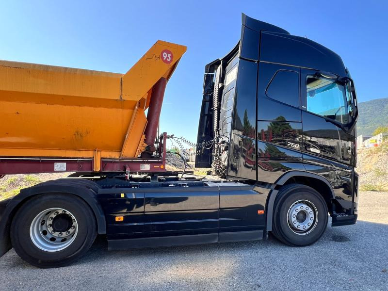 Volvo FH16 750cv 4x2 Cabine Glob Hydraulique - Tractor unit: picture 4 Volvo FH16 750cv 4x2 Cabine Glob Hydraulique - Tractor unit: picture 4