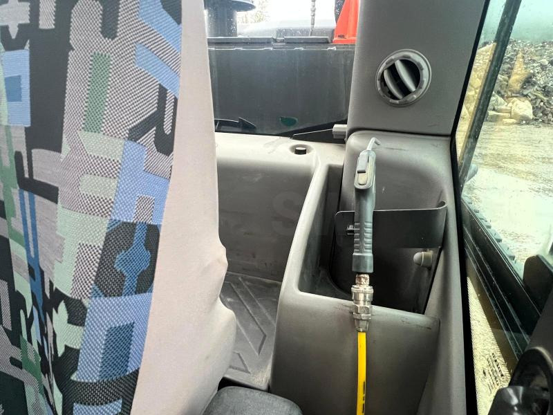 Crawler excavator Volvo EC250EL PELLE 29T: picture 13