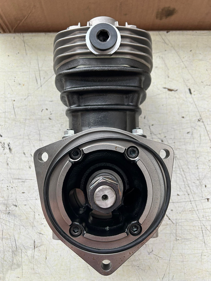 MAREX MAN-KAT 1-8X8-6X6-4X4-OFF-ROAD-TRUCK-COMPRESSOR-MAREX - Spare parts: picture 1 MAREX MAN-KAT 1-8X8-6X6-4X4-OFF-ROAD-TRUCK-COMPRESSOR-MAREX - Spare parts: picture 1