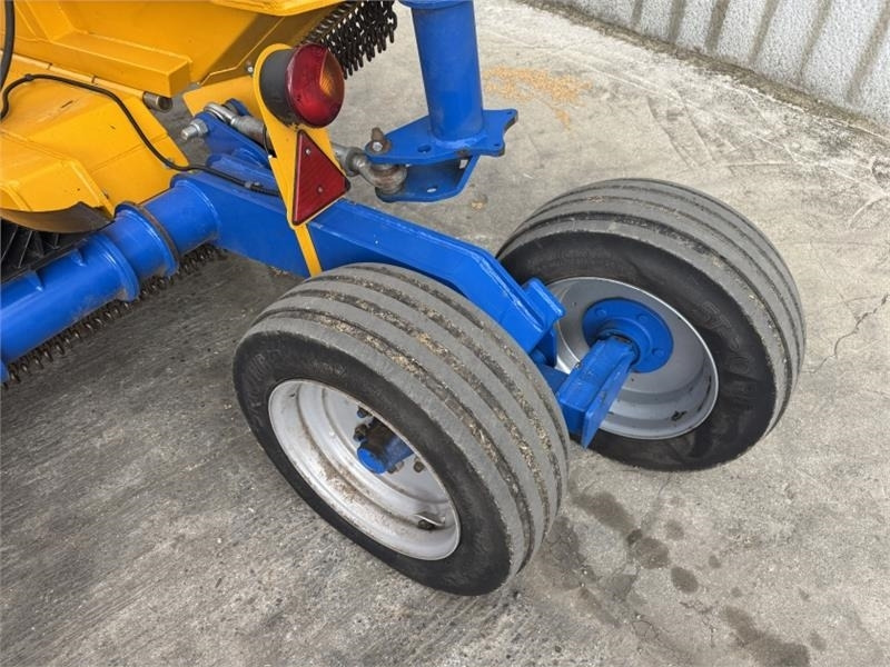 Bomford Bomford Triwing 6000 Topper - Flail mower/ Mulcher: picture 5 Bomford Bomford Triwing 6000 Topper - Flail mower/ Mulcher: picture 5