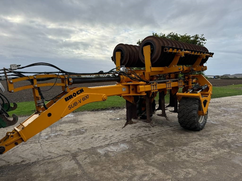 Brock Sub V 600 Subsoiler - Cultivator: picture 2 Brock Sub V 600 Subsoiler - Cultivator: picture 2