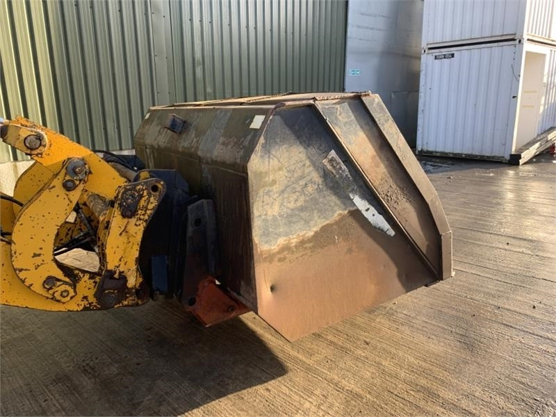 Cherry Products Cherry Products Hy-Tip Toe Tip Buc - Articulated dumper: picture 4 Cherry Products Cherry Products Hy-Tip Toe Tip Buc - Articulated dumper: picture 4
