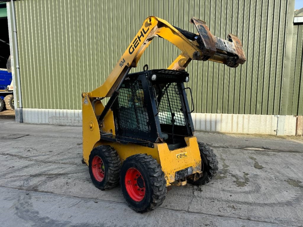 Gehl R 165 - Skid steer loader: picture 2 Gehl R 165 - Skid steer loader: picture 2