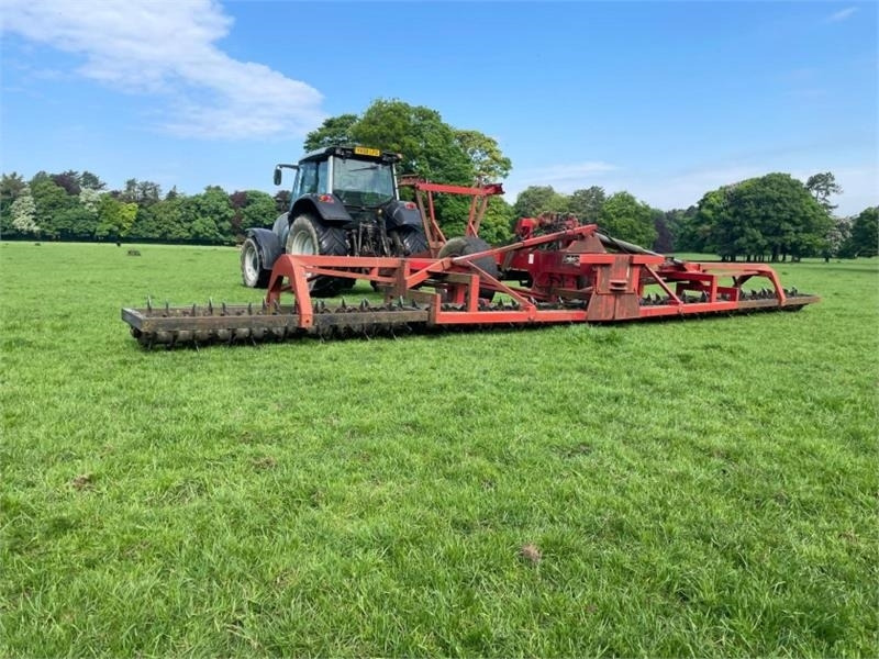 K-Two AE-RO II 9.6 Meter Grassland Aerator - Garden equipment: picture 1 K-Two AE-RO II 9.6 Meter Grassland Aerator - Garden equipment: picture 1
