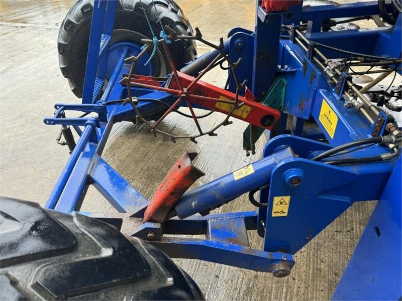 Combine seed drill Moore Tandem Uni-Drill 6m Moore Tandem Uni-Drill D: picture 16 Combine seed drill Moore Tandem Uni-Drill 6m Moore Tandem Uni-Drill D: picture 16