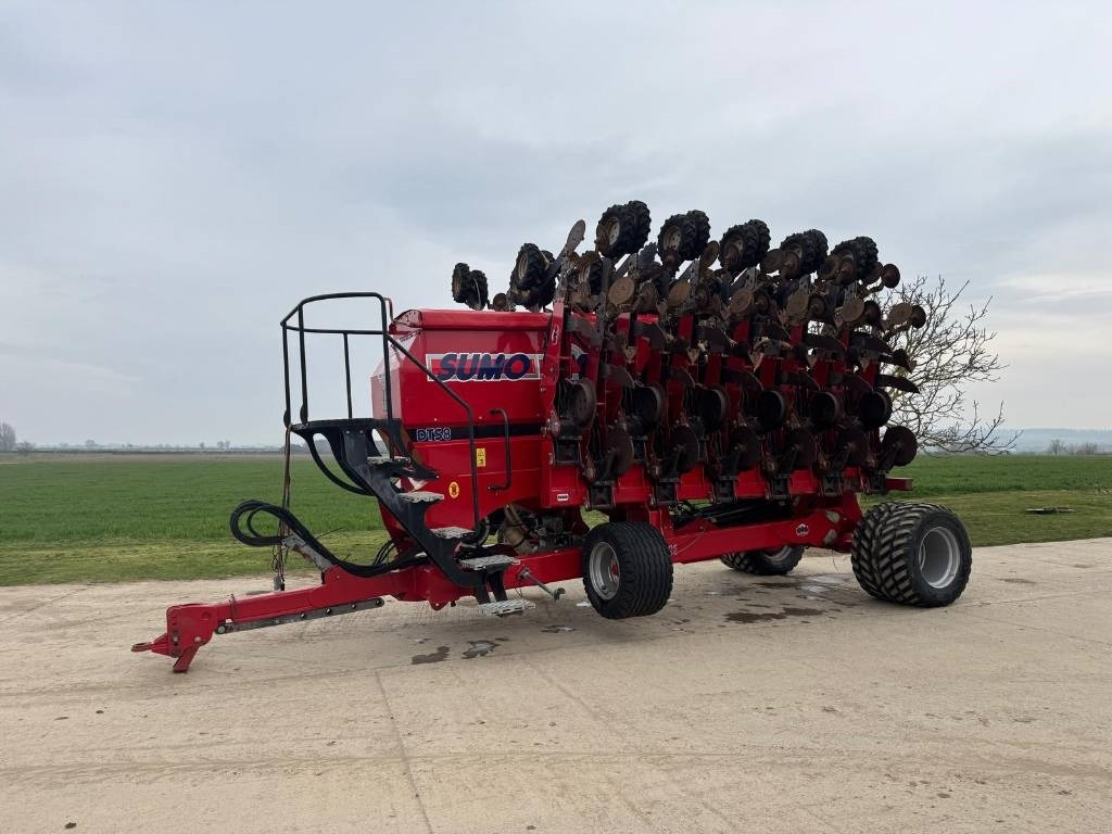 Sumo 8m DTS Direct Drill - Seed drill: picture 1 Sumo 8m DTS Direct Drill - Seed drill: picture 1