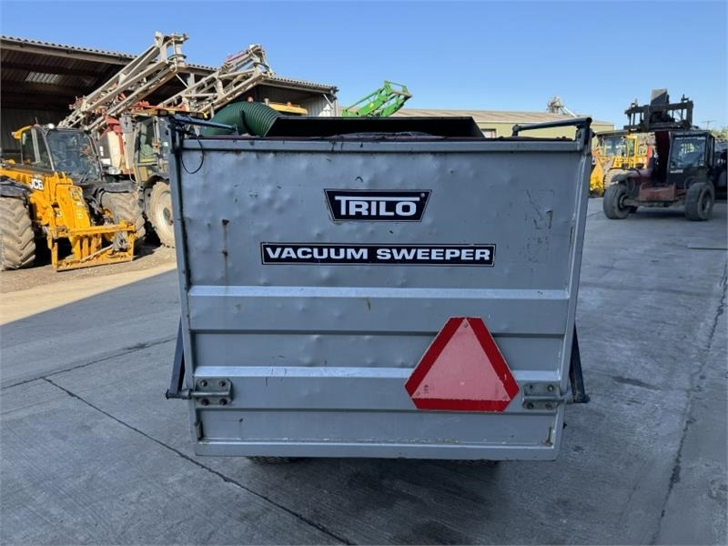 Trilo Trilo SG 200 Vacuum Sweeper - Vacuum truck: picture 4 Trilo Trilo SG 200 Vacuum Sweeper - Vacuum truck: picture 4