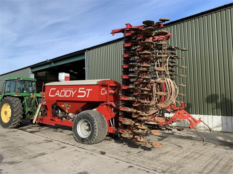 Weaving Weaving Caddy 5T c/w 8m Disc Drill - Combine seed drill: picture 4 Weaving Weaving Caddy 5T c/w 8m Disc Drill - Combine seed drill: picture 4