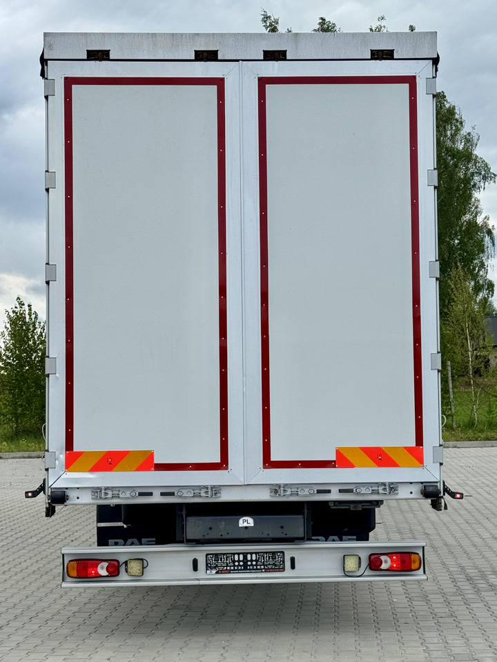 DAF CF 320 / FIRANKA / 24 EUROPALETY / SYPIALKA / AUTOMAT / KLIMA POSTOJOWA / 2017 ROK - Curtainsider truck: picture 5 DAF CF 320 / FIRANKA / 24 EUROPALETY / SYPIALKA / AUTOMAT / KLIMA POSTOJOWA / 2017 ROK - Curtainsider truck: picture 5