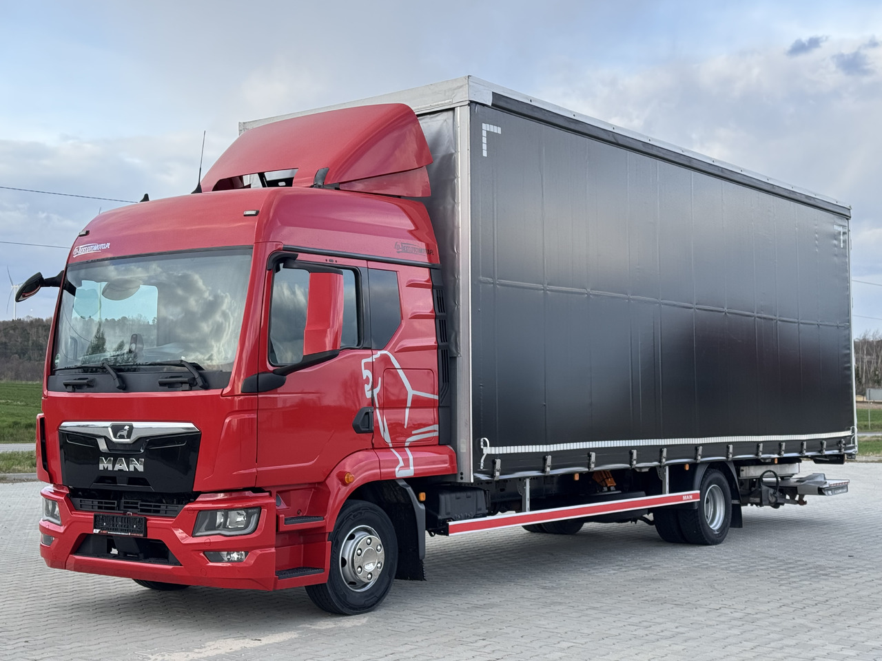 MAN TGL 12.250 / FIRANKA / WINDA / 20 EUROPALET / 8.20 M DŁ / SYPIALKA / 2021 - Curtainsider truck: picture 2 MAN TGL 12.250 / FIRANKA / WINDA / 20 EUROPALET / 8.20 M DŁ / SYPIALKA / 2021 - Curtainsider truck: picture 2