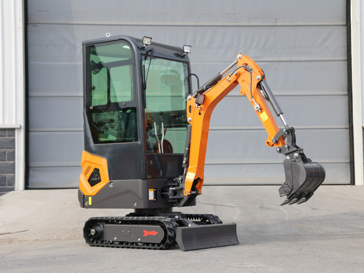 KUBOTA Diesel Mini excavator 1.2 Ton - Müller Machinery MB 12 - KSH - Mini excavator: picture 2 KUBOTA Diesel Mini excavator 1.2 Ton - Müller Machinery MB 12 - KSH - Mini excavator: picture 2