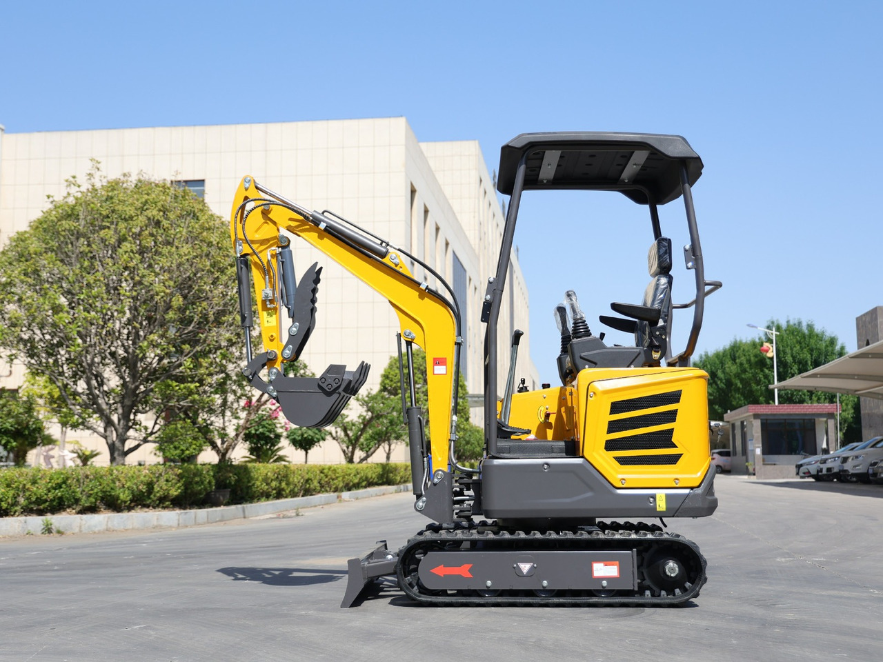 KUBOTA Diesel Mini excavator 1.8 Ton - Mini excavator MB 18 - SH - Mini excavator: picture 5 KUBOTA Diesel Mini excavator 1.8 Ton - Mini excavator MB 18 - SH - Mini excavator: picture 5