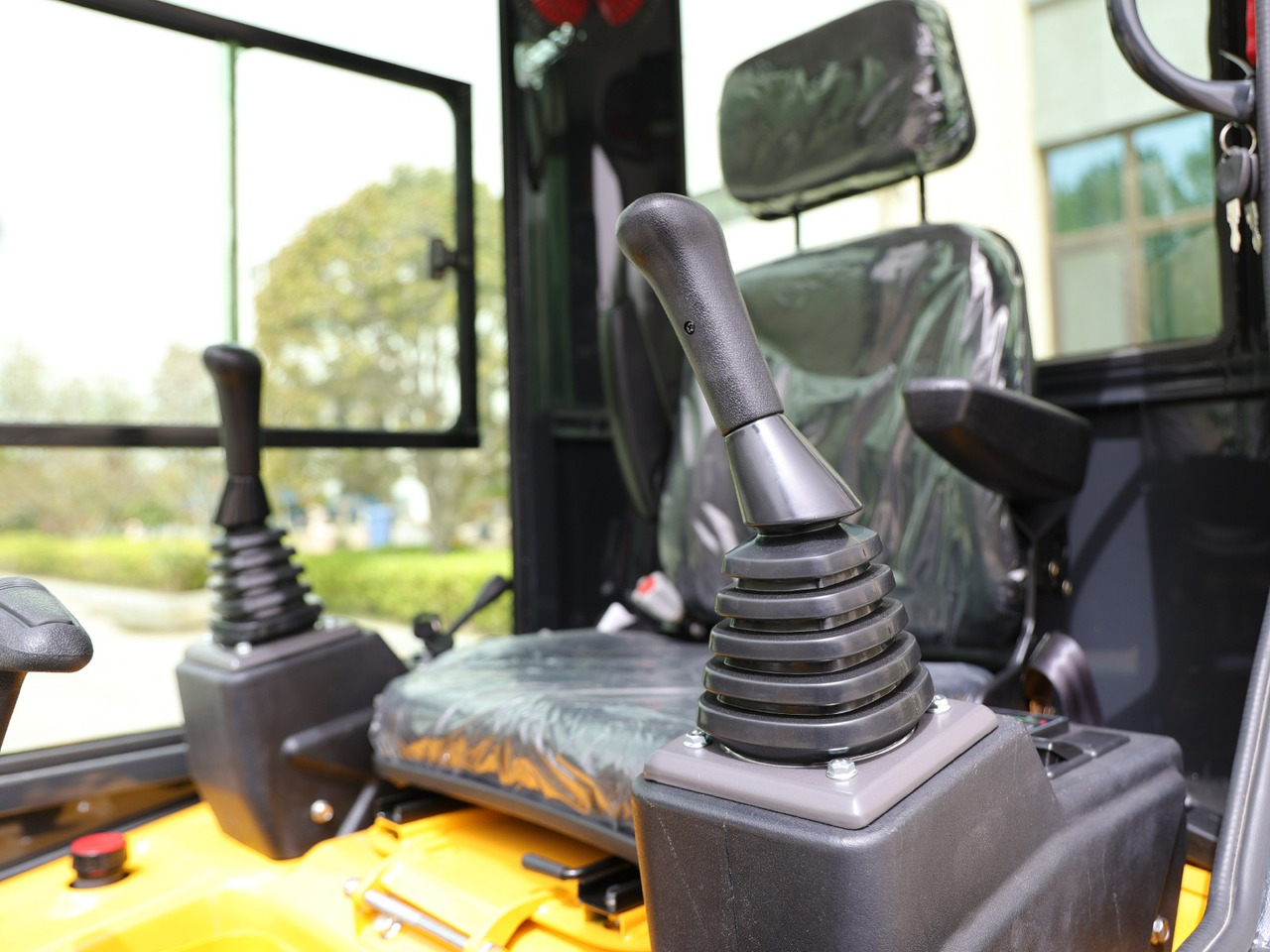 KUBOTA Diesel Mini excavator 1.8 Ton - Müller Machinery MB 18 - KSH - Mini excavator: picture 4 KUBOTA Diesel Mini excavator 1.8 Ton - Müller Machinery MB 18 - KSH - Mini excavator: picture 4