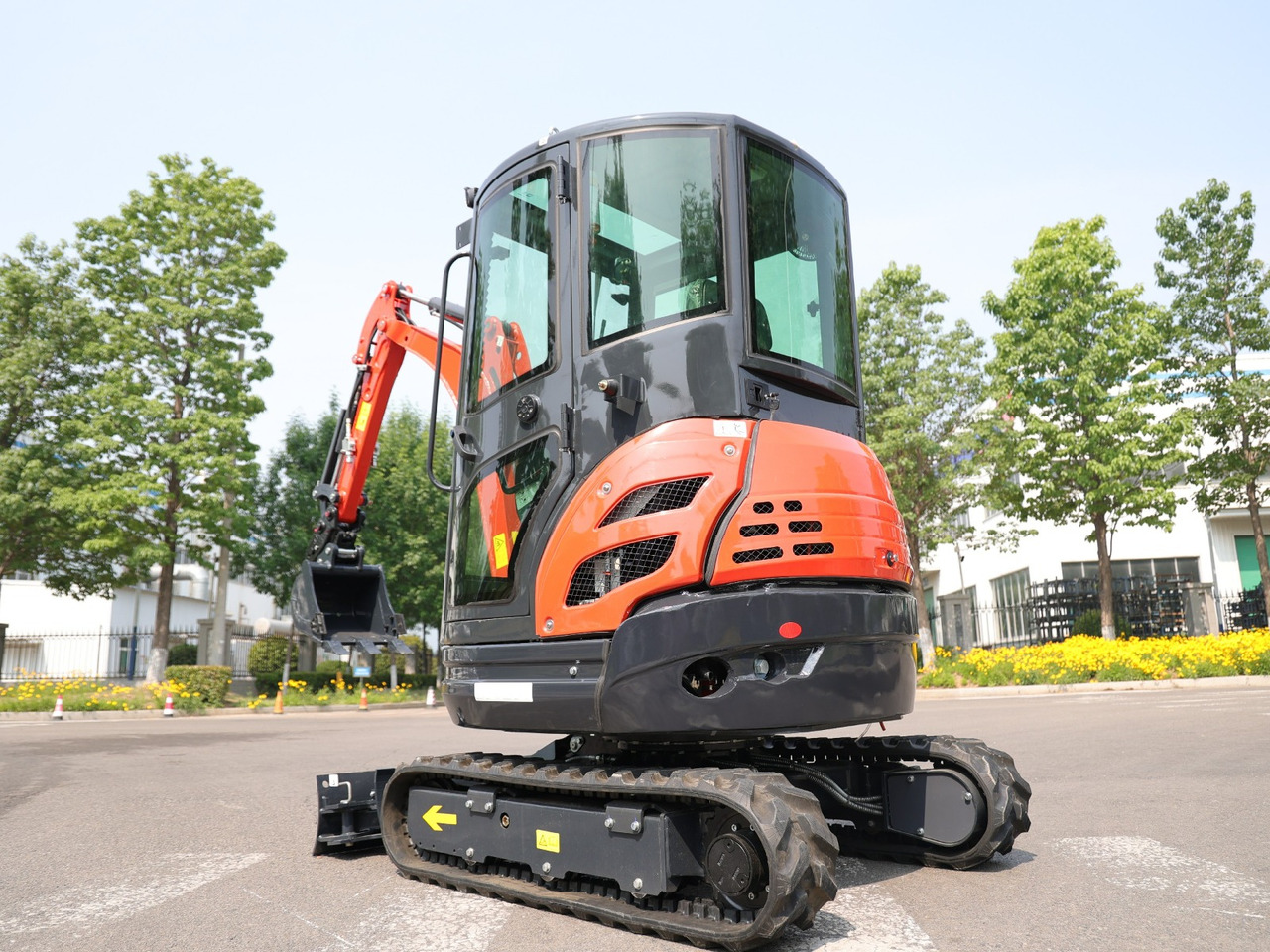 KUBOTA Diesel Mini excavator 2.5 Ton - Müller Machinery MB 25 Plus - VKSH - Mini excavator: picture 4 KUBOTA Diesel Mini excavator 2.5 Ton - Müller Machinery MB 25 Plus - VKSH - Mini excavator: picture 4