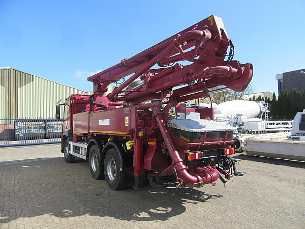 2017 SCHWING S24 X / MB AROCS - Concrete pump truck: picture 3 2017 SCHWING S24 X / MB AROCS - Concrete pump truck: picture 3
