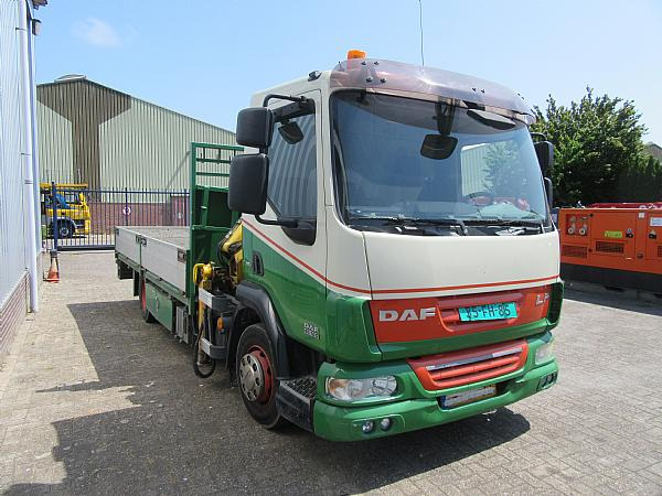 DAF DAF FA LF 45.160 & HIAB crane. - Dropside/ Flatbed truck, Crane truck: picture 4 DAF DAF FA LF 45.160 & HIAB crane. - Dropside/ Flatbed truck, Crane truck: picture 4