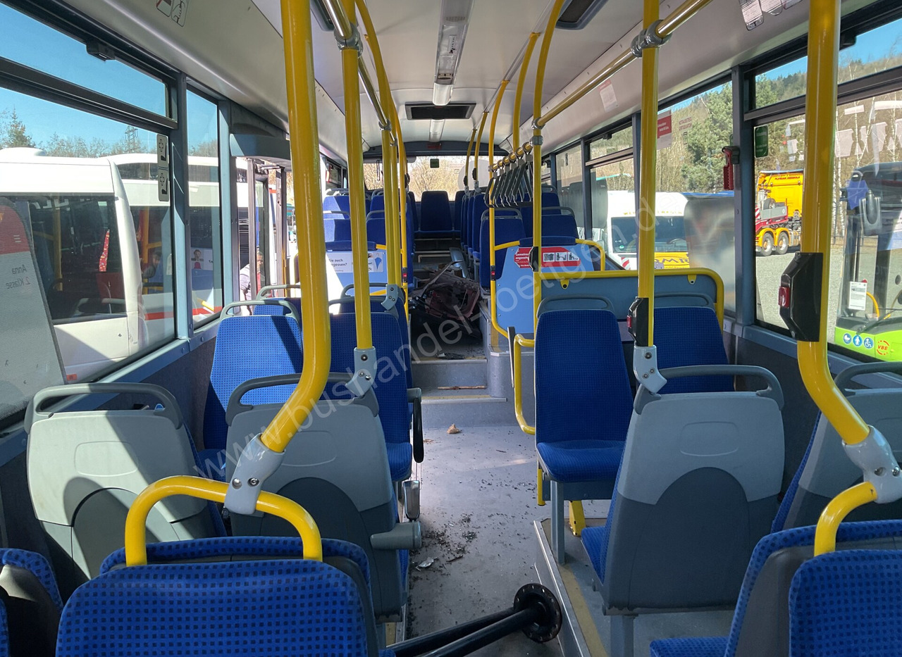 City bus Iveco Crossway LE: picture 13