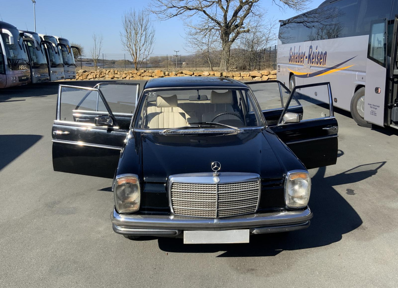 Mercedes-Benz 200 D/8 - Car: picture 5 Mercedes-Benz 200 D/8 - Car: picture 5