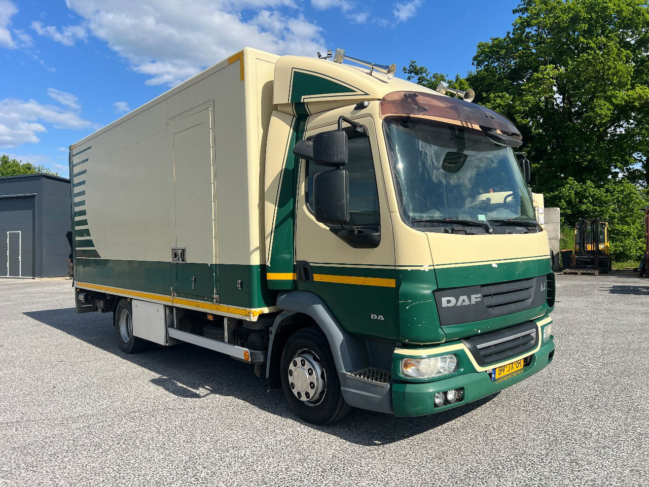 DAF LF 45 45.220, 12T, Airco - Box truck: picture 2 DAF LF 45 45.220, 12T, Airco - Box truck: picture 2