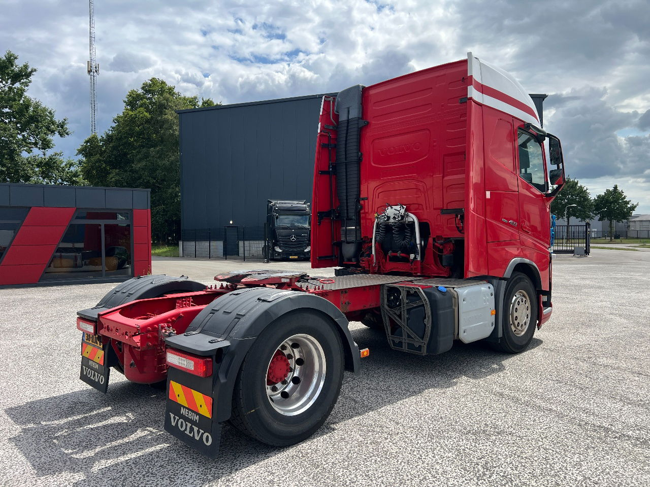 Volvo FH 460 Globetrotter, ADR - Tractor unit: picture 3 Volvo FH 460 Globetrotter, ADR - Tractor unit: picture 3