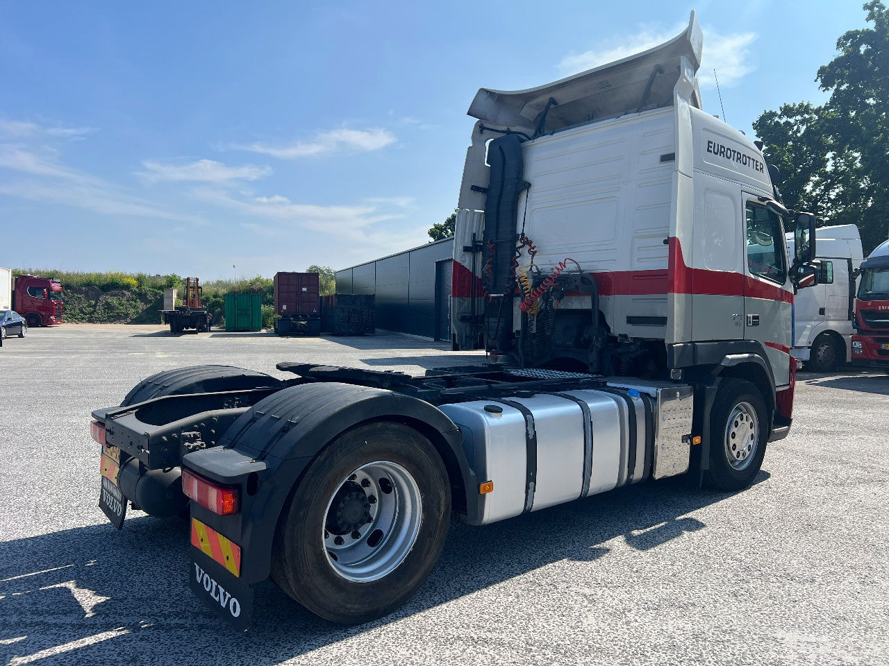 Volvo FM 370 Globe, Euro 5 - Tractor unit: picture 3 Volvo FM 370 Globe, Euro 5 - Tractor unit: picture 3