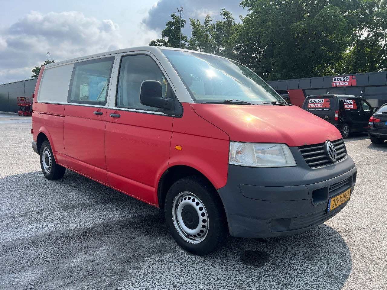 Volkswagen Transporter 2.5 TDI, Klima - Small van: picture 2 Volkswagen Transporter 2.5 TDI, Klima - Small van: picture 2