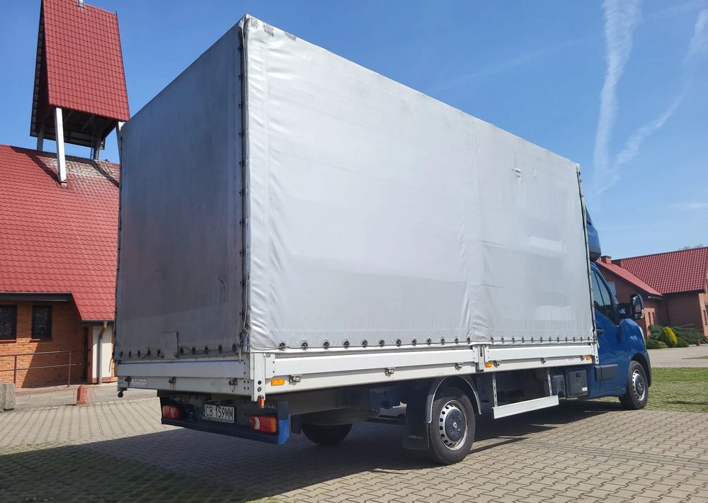 Renault Master - Curtain side van: picture 4 Renault Master - Curtain side van: picture 4
