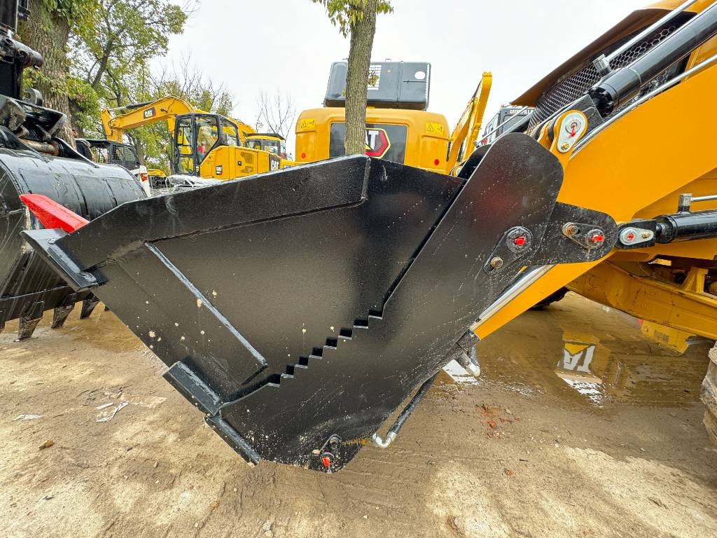 CAT 100% new CAT 420 F - Backhoe loader: picture 4 CAT 100% new CAT 420 F - Backhoe loader: picture 4