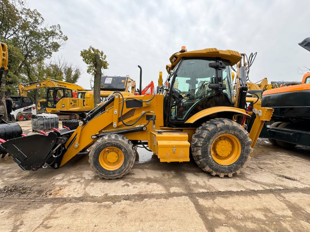CAT 100% new CAT 420 F - Backhoe loader: picture 1 CAT 100% new CAT 420 F - Backhoe loader: picture 1
