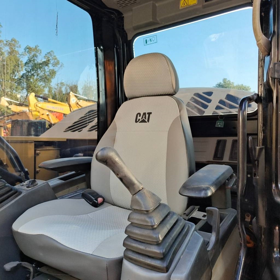CAT 307 D - Mini excavator: picture 3 CAT 307 D - Mini excavator: picture 3