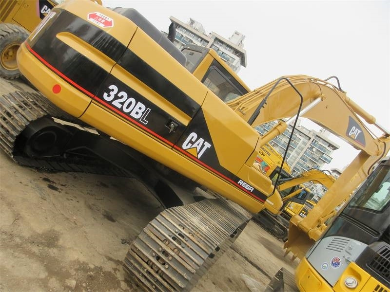 CAT 320 B L - Crawler excavator: picture 4 CAT 320 B L - Crawler excavator: picture 4