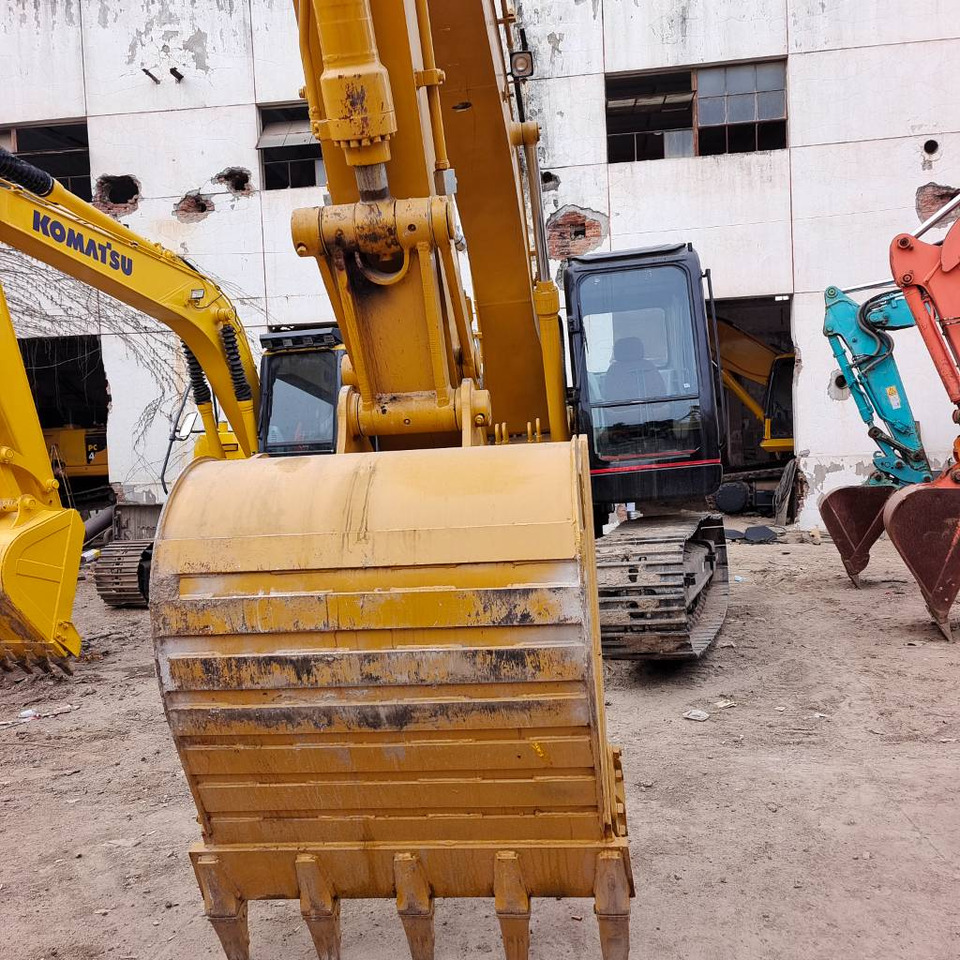 CAT 320 C L - Crawler excavator: picture 5 CAT 320 C L - Crawler excavator: picture 5
