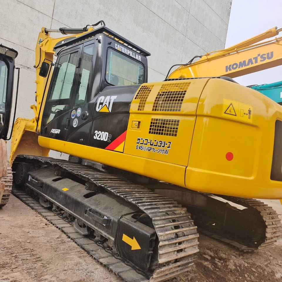 CAT 320 D 2 - Crawler excavator: picture 1 CAT 320 D 2 - Crawler excavator: picture 1